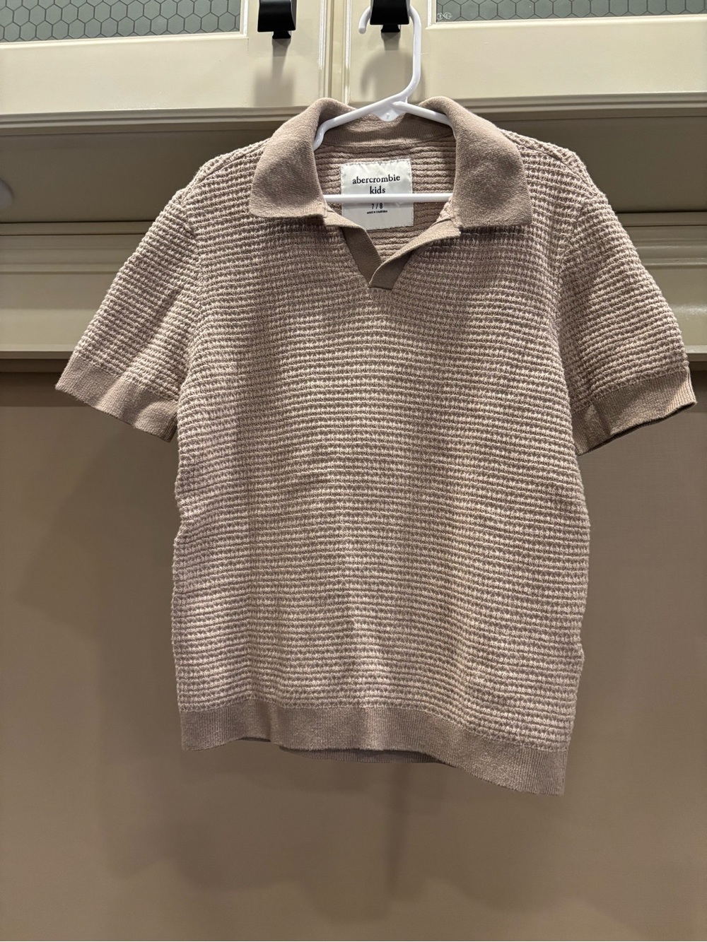 abercrombie kids light beige waffle knit polo shirt